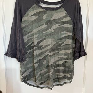 Maurices Green Camouflage Raglan Sleeve Top